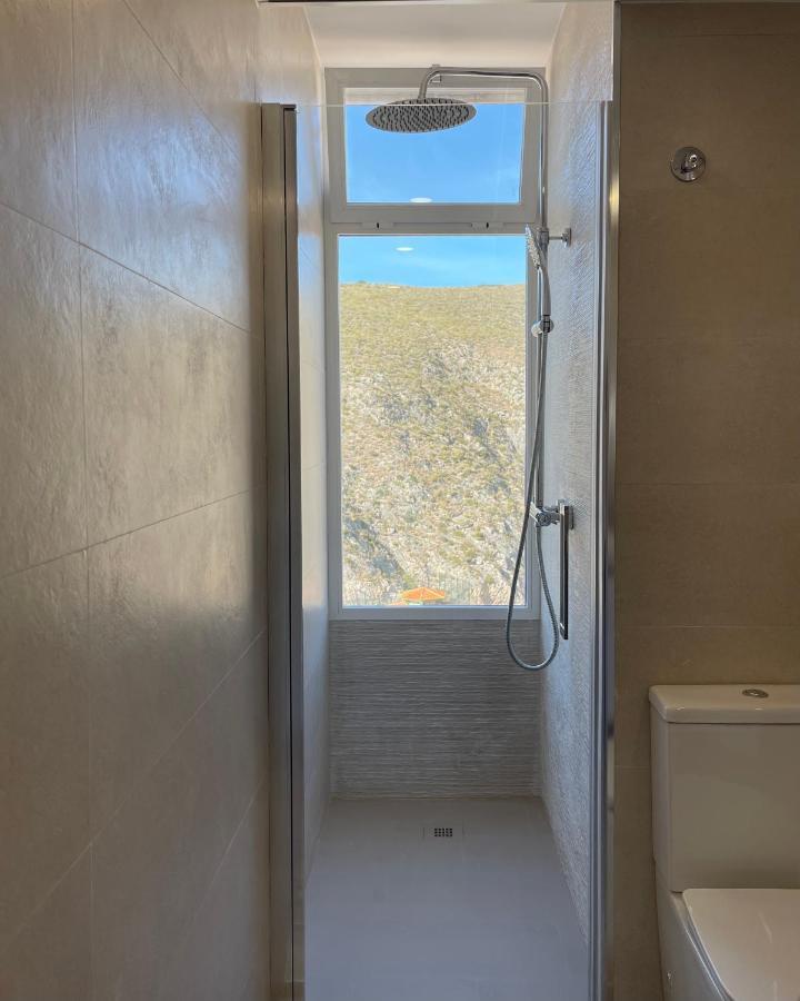 Nuevo, Primera Linea De Playa, Con Piscina Y Vistas Al Mar 库列拉 外观 照片